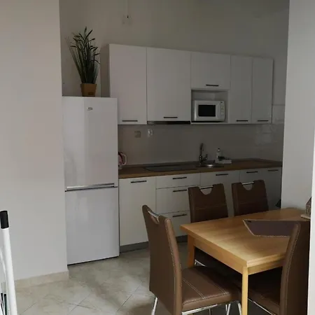 - Comfort Two-bedroom D7 Lumbarda